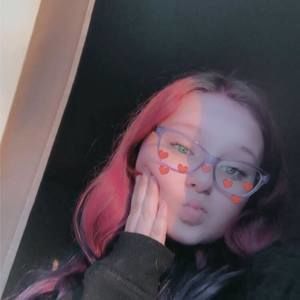 Meet your Posher, Abby